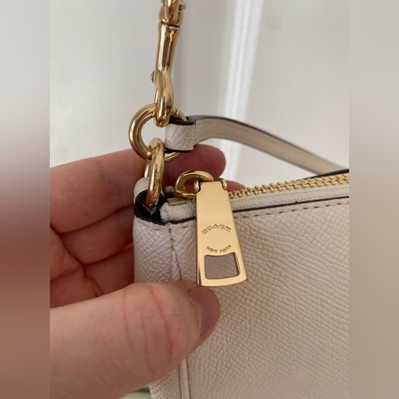 Coach Saffiano Leather Cream Crossbody Bag / Top Handle Pouch | Style F25591 | - Picture 8 of 13